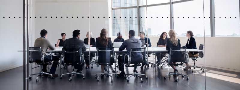 enterprise_glass_conference_room_meeting